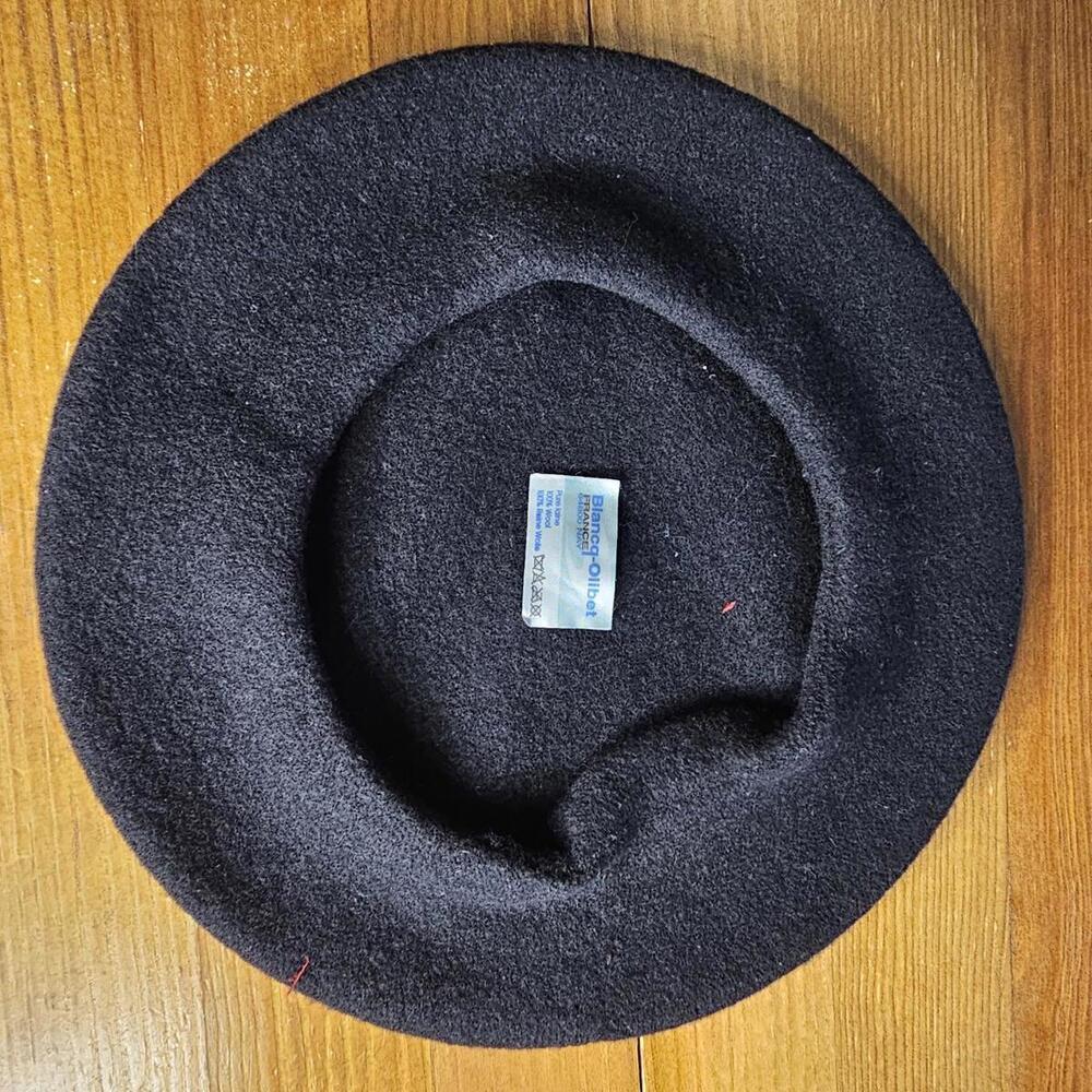 Black Wool Beret Hat by Blancq-Olibet - Picture 2 of 3